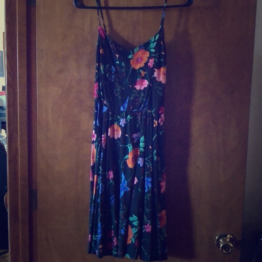 Stunning colorful dress, hard to let this one go.